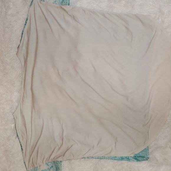 The Limited Flowy Top XL - Picture 4 of 4